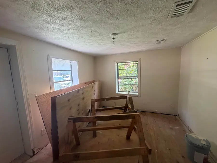 231 Byrnes, Columbus, MS 39701 - #3