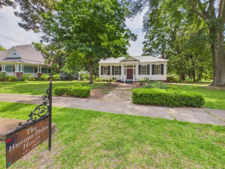 519 W Monroe, Aberdeen, MS 39730 - #2