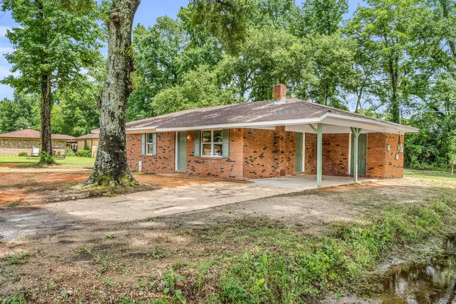 123 Granderson, Columbus, MS 39702 - #3