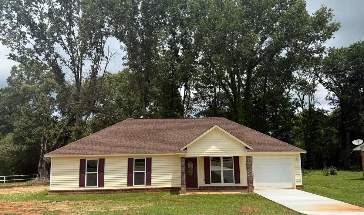 255 E Plum, Columbus, MS 39702 - #1