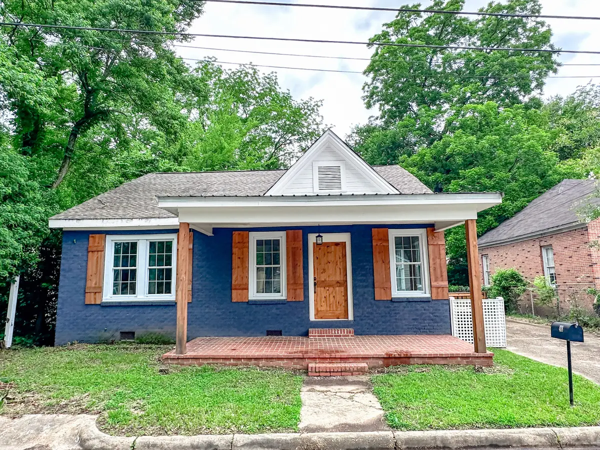 418 9th St, Columbus, MS 39701 - Image #1