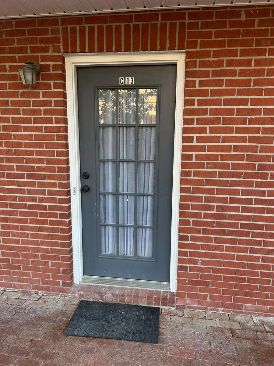 510 E Gillespie St #c-13, Starkville, MS 39759 - Image #2