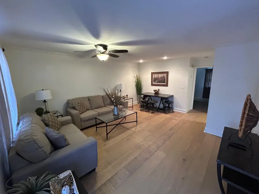 510 E Gillespie St #c-13, Starkville, MS 39759 - Image #3