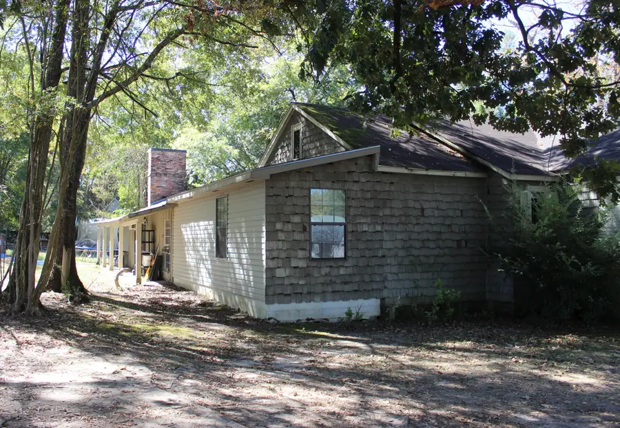 111 Ackerman, Louisville, MS 39339 - #3