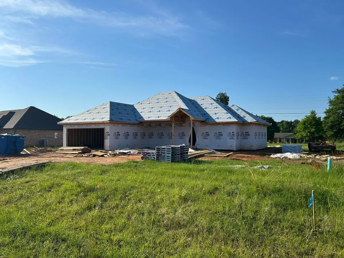 78 Crestview, Columbus, MS 39702 - #1