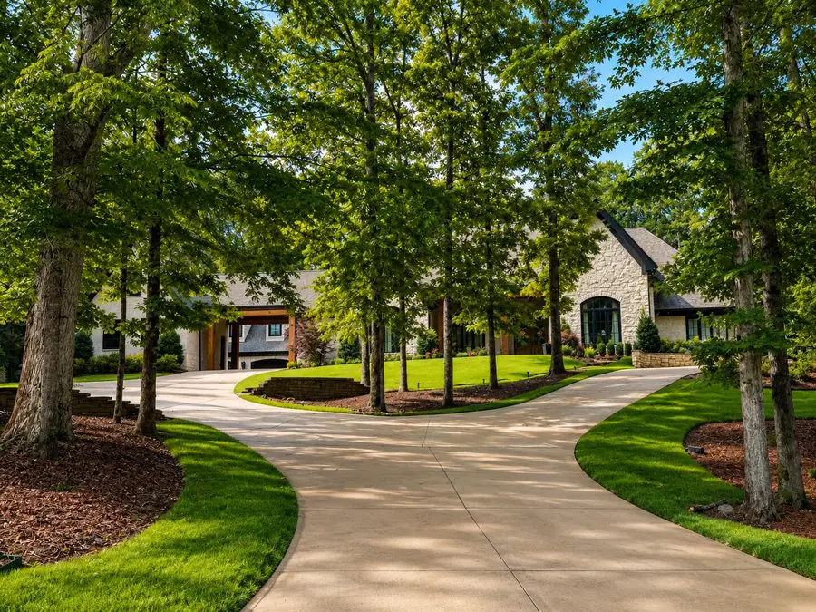 46 Boxwood, Columbus, MS 39705 - #2