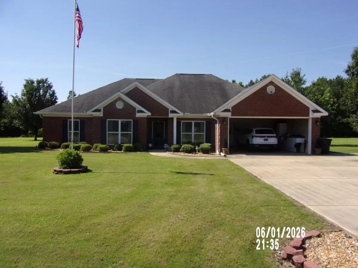 132 Red Oak, Columbus, MS 39705 - #1
