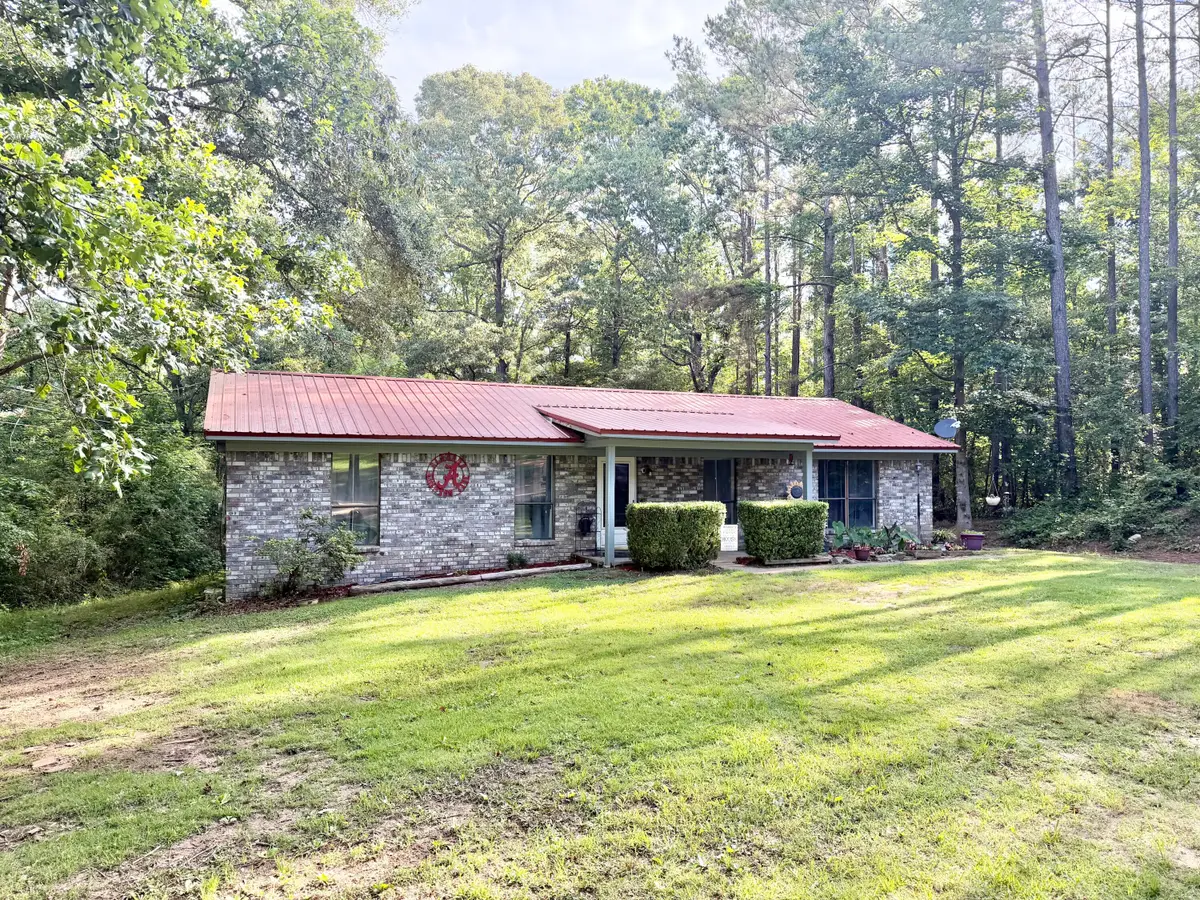 185 6th, Vernon, AL 35592 - #1