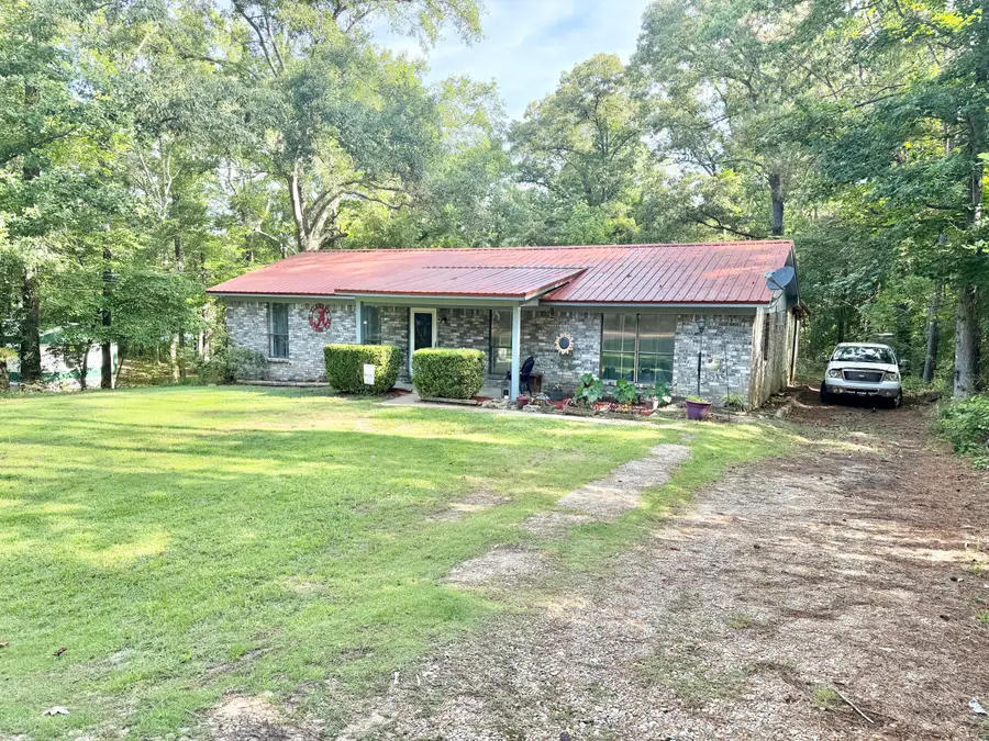 185 6th, Vernon, AL 35592 - #2