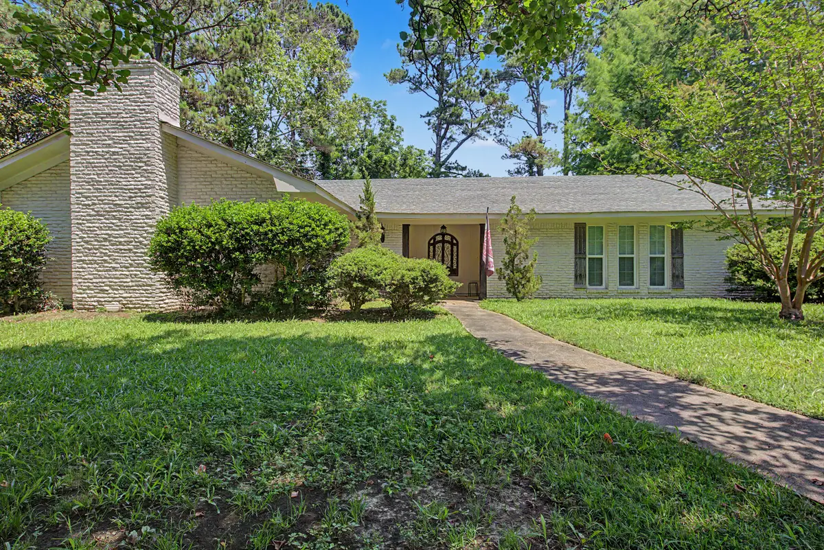 102 Dunbrook, Starkville, MS 39759 - #1