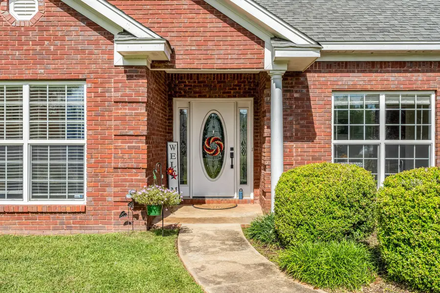 2088 Wolfe, Columbus, MS 39705 - #2