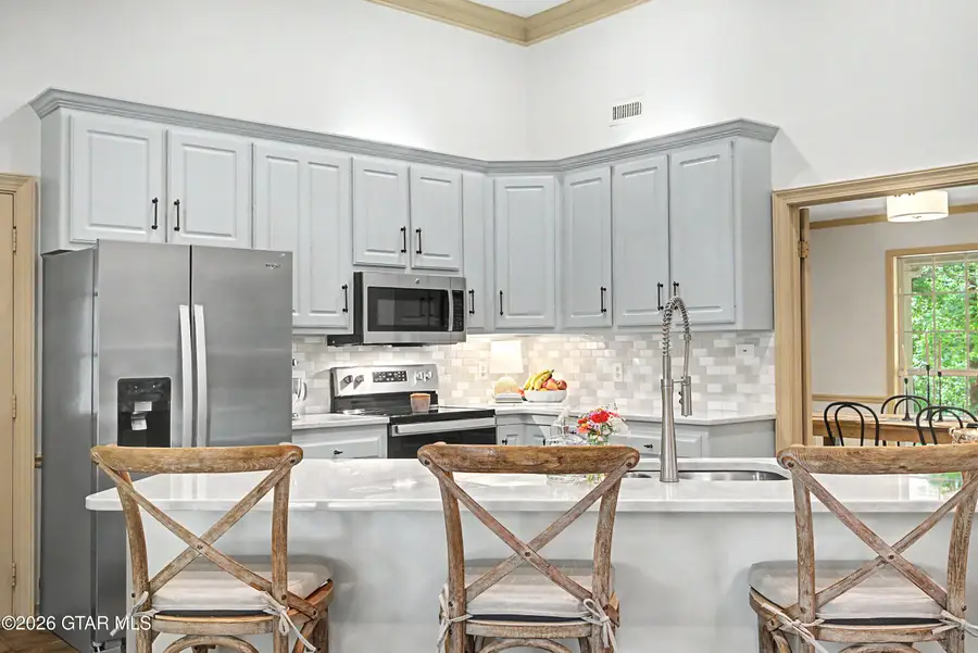 81 E Timberlake, Columbus, MS 39705 - #2