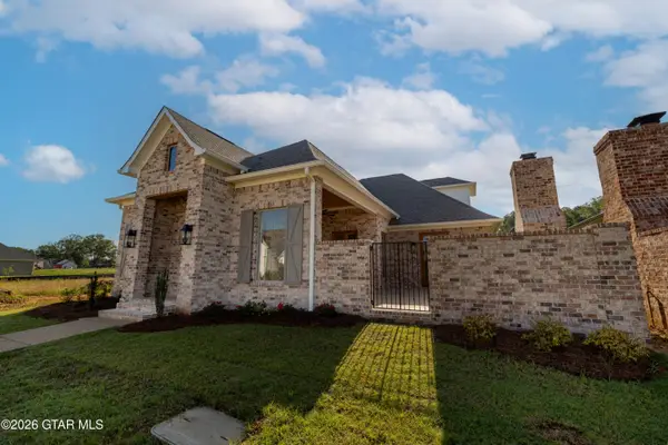 104 Somersett, Starkville, MS 39759