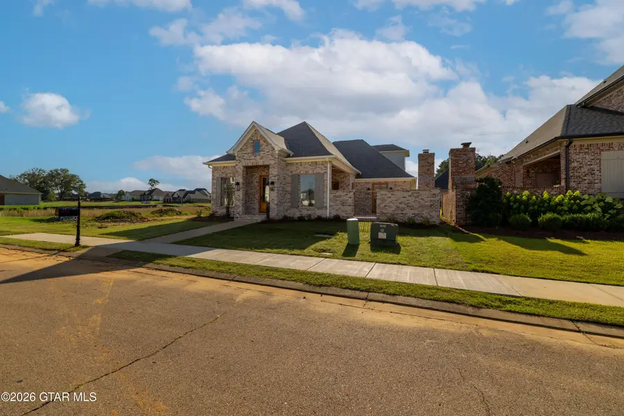 104 Somersett, Starkville, MS 39759 - #2