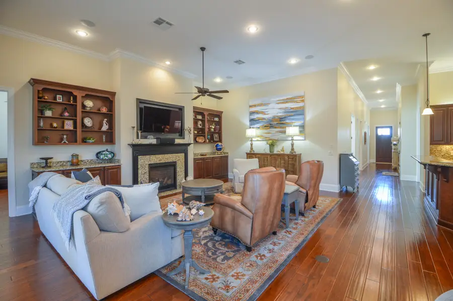 106 Kingwood Dr, Starkville, MS 39759 - Image #2