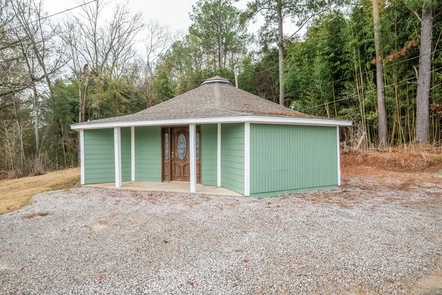 715 Roundhouse Rd, Starkville, MS 39759 - Image #2