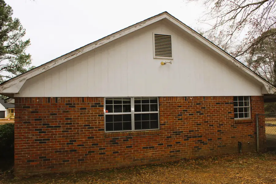 320 Curtis Road, Columbus, MS 39702 - Image #3