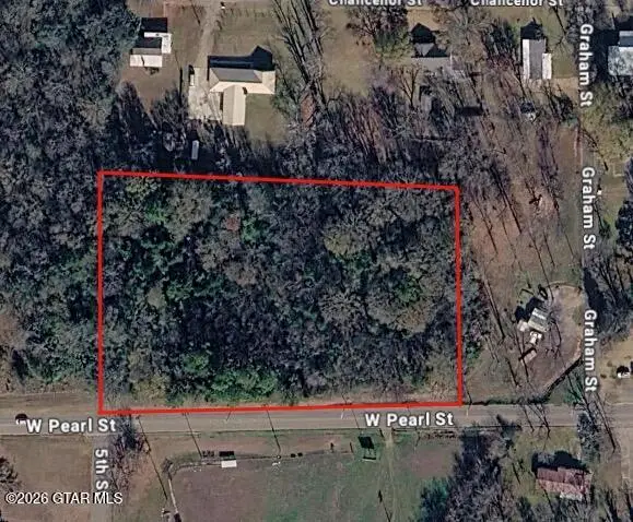 W Pearl, Macon, MS 39341