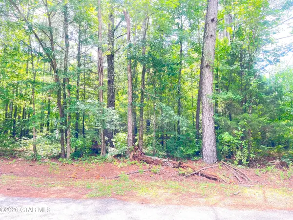 0 Beringer, Columbus, MS 39702