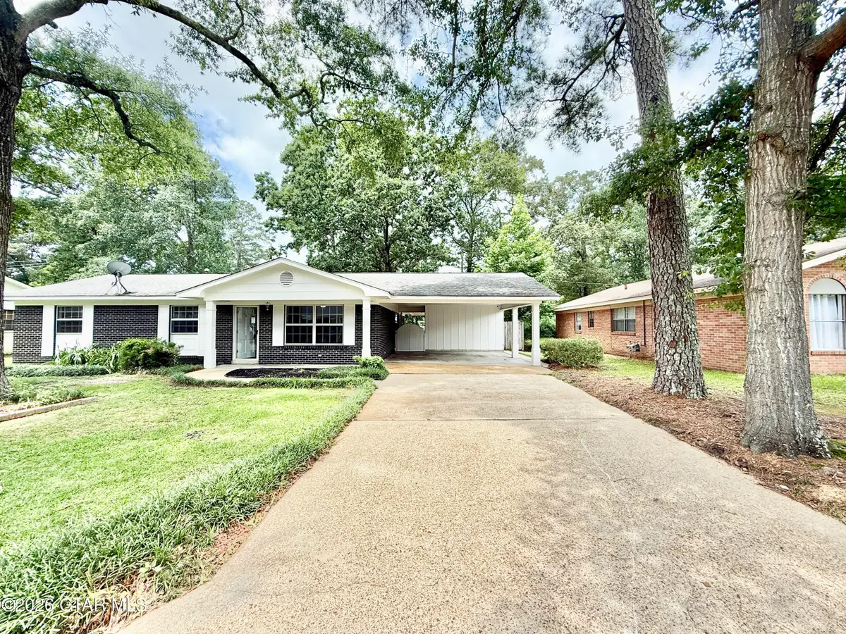 705 Emerald, Columbus, MS 39702 - #1