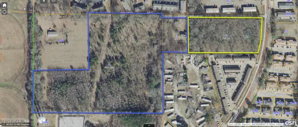1208 Louisville, Starkville, MS 39759