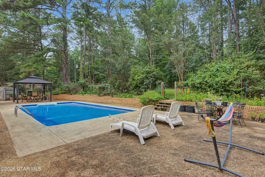 202 Saum, Columbus, MS 39702 - #3