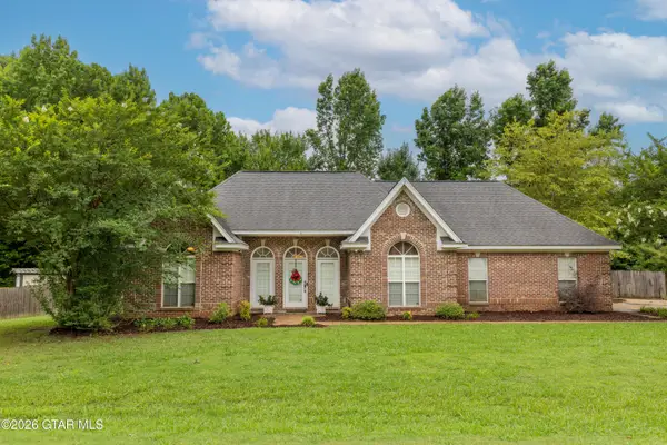 856 White Oak, Starkville, MS 39759