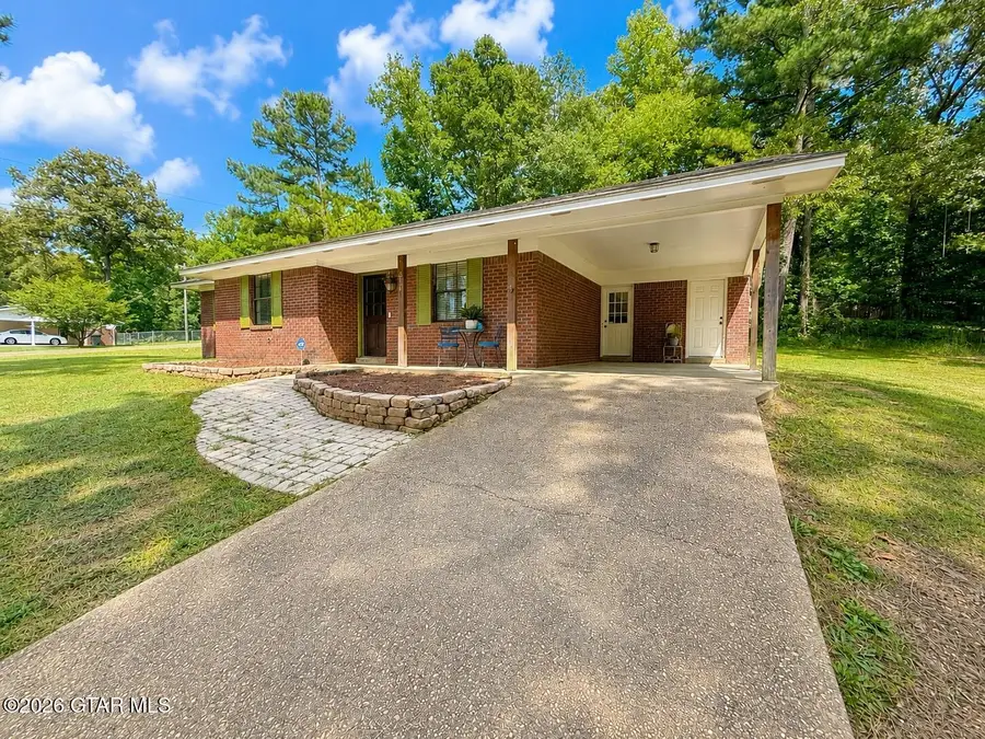 511 Deer, Columbus, MS 39702 - #2