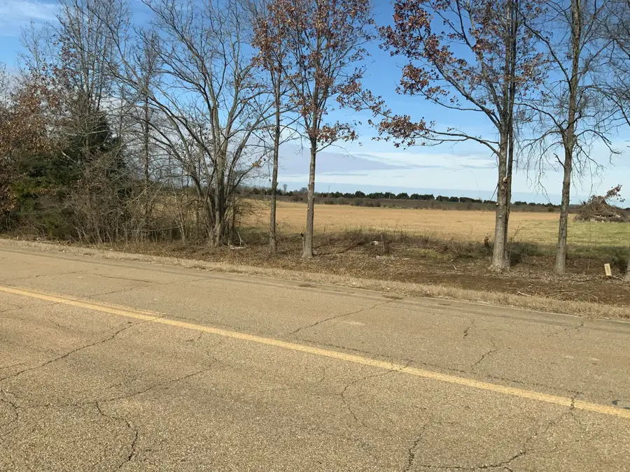 N Frontage Rd, Columbus, MS 39701 - Image #2