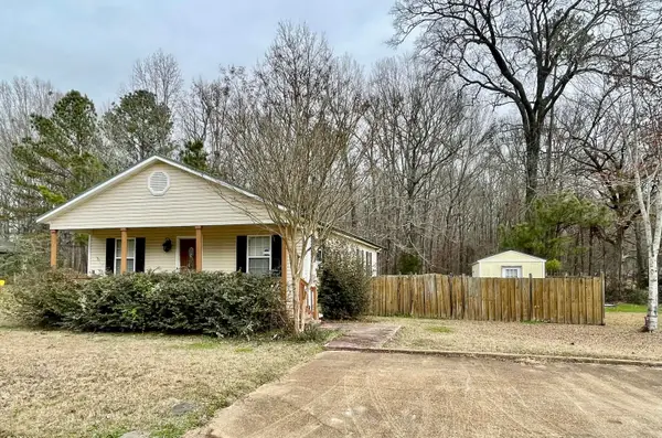 155 Asbury Dr, Starkville, MS 39759