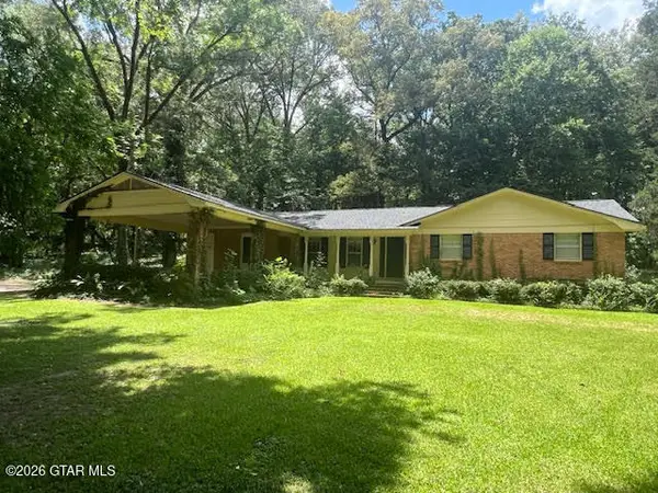 108 Forest Hill, Starkville, MS 39759