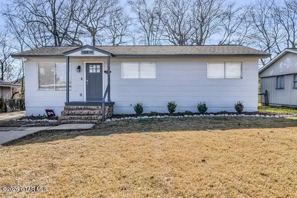 108 1/2 Southdale, Starkville, MS 39759