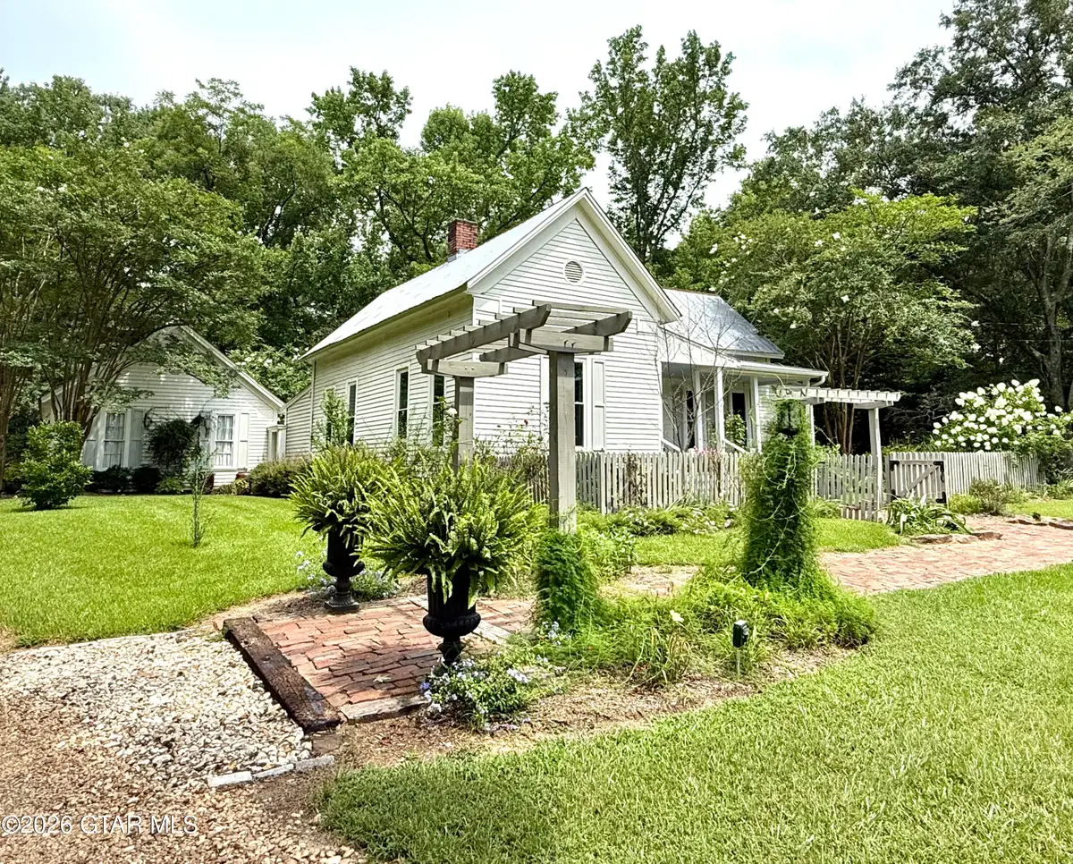 1070 N Columbus, Louisville, MS 39339 - #1