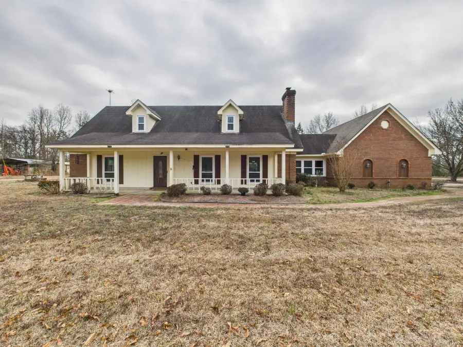 1553 Hildreth Rd, Columbus, MS 39702 - Image #2