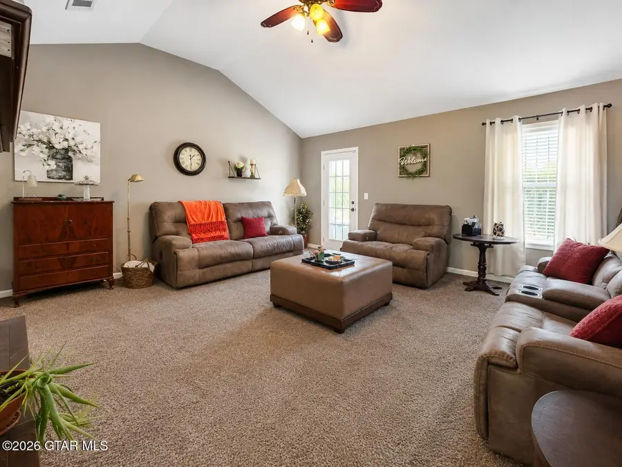 84 Bowling Green, Columbus, MS 39702 - #3