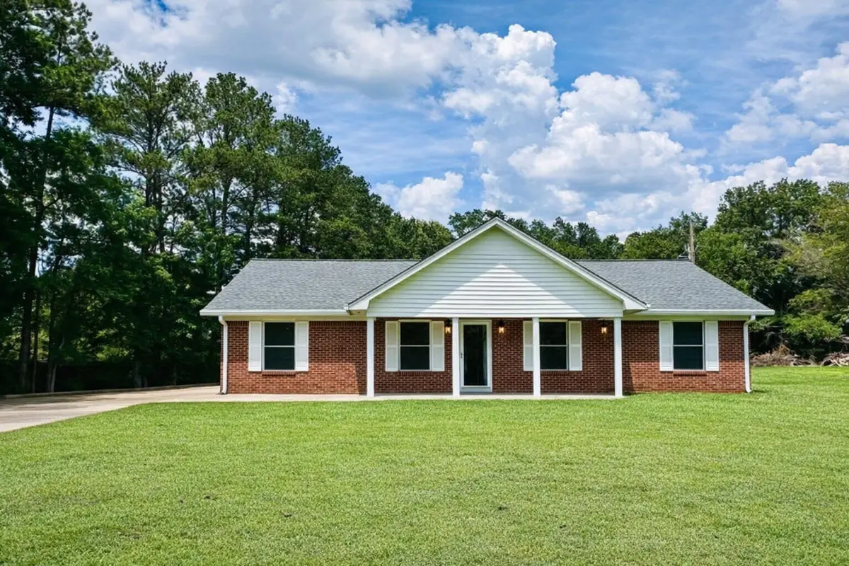 411 Main Street, Caledonia, MS 39740 - Image #1