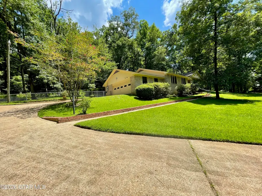 537 Woodland Heights, Columbus, MS 39705 - #2