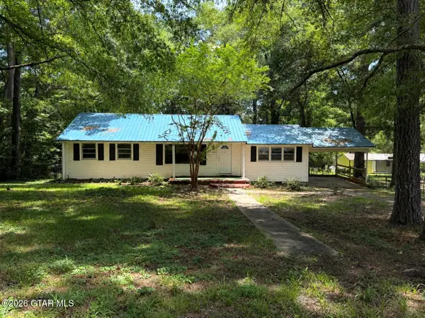 225 Town Branch, Vernon, AL 35592