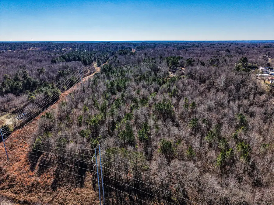 207 Howser Ave, Booneville, MS 38829 - #3