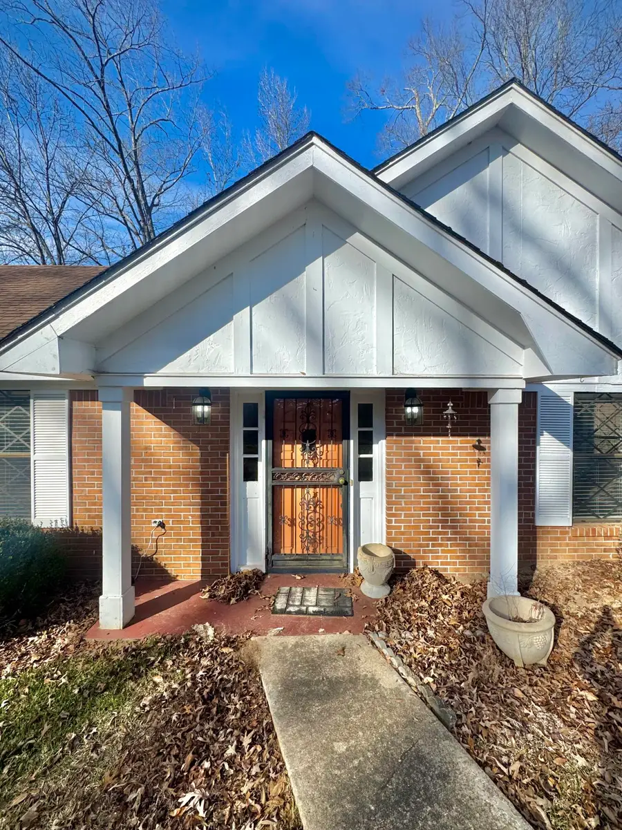 196 S Parkway, Columbus, MS 39705 - Image #3