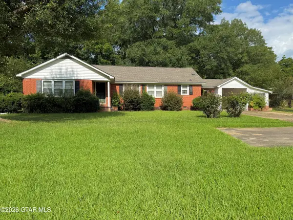 2424 Veterans Memorial, Eupora, MS 39744