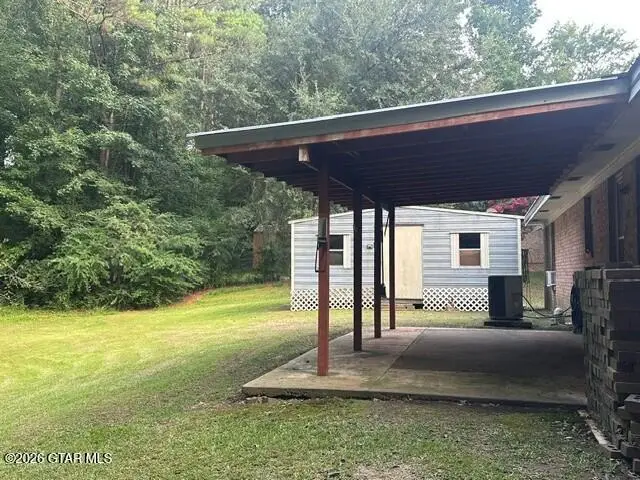 541 Deer, Columbus, MS 39702 - #3