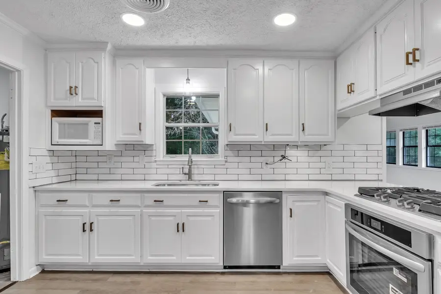 2307 Maple Dr, Starkville, MS 39759 - Image #3