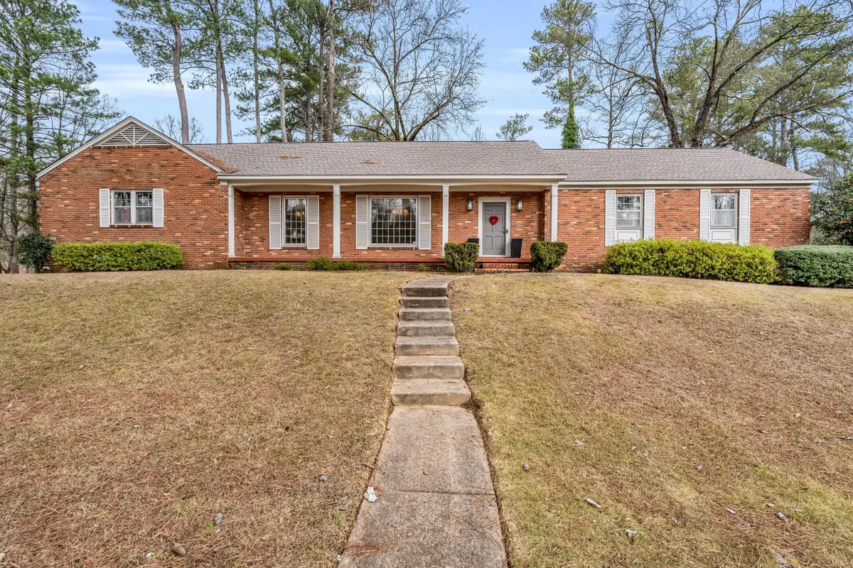 803 19th Ave, Columbus, MS 39701 - Image #1