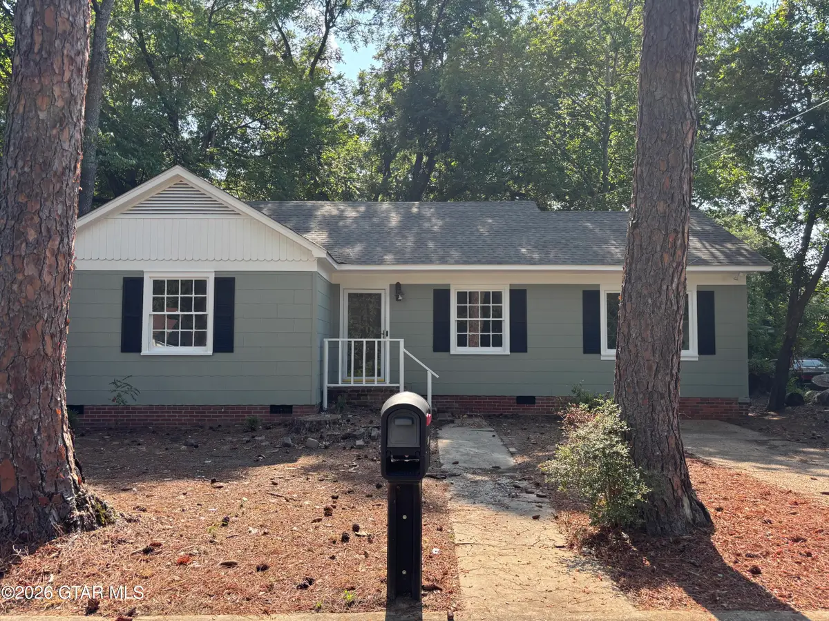 305 14th, Columbus, MS 39701 - #1
