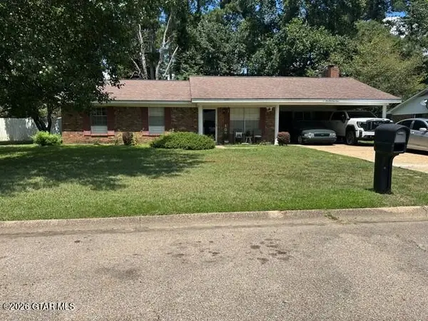109 Gardenia, Columbus, MS 39705