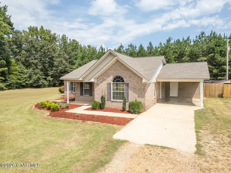 2483 Dale, Caledonia, MS 39740 - #2
