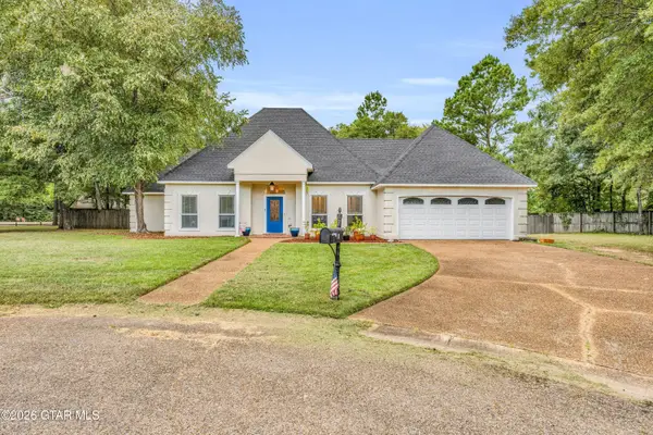 88 Sir Henry, Columbus, MS 39705