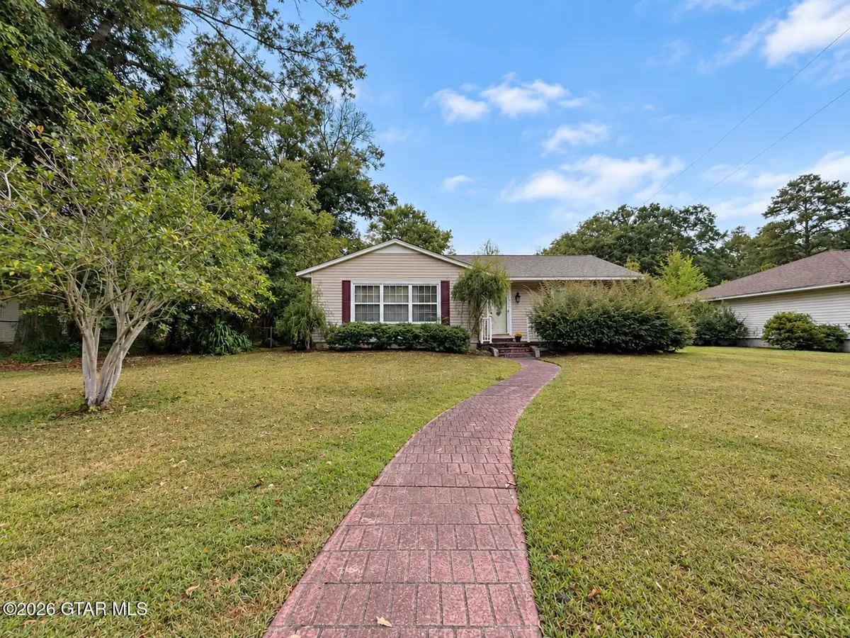 406 1st, Reform, AL 35481 - #1