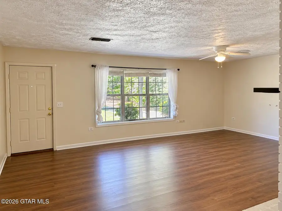 499 W Lowndes, Columbus, MS 39701 - #3